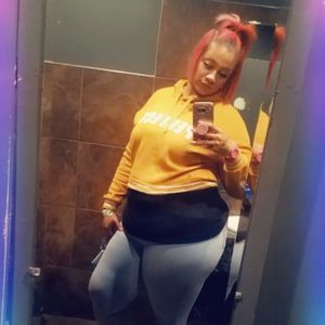 Meet your Posher, Kay